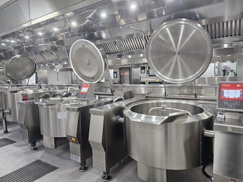 What Poor Ventilation Is Doing to Your Kitchen (and How to Fix It)